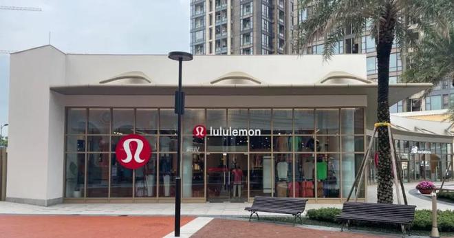 Lululemon又盯上FILA嘴里的肥肉(图1)